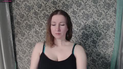 LesanaMagic online show from December 13, 9:20 pm