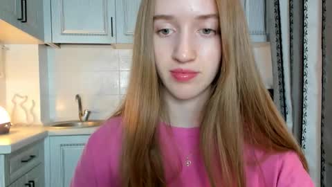  LESLIE   online show from October 20, 6:33 pm