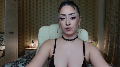 leslie_secret online show from February 8, 10:51 pm