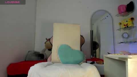 lesliee_brownn online show from February 19, 10:12 am
