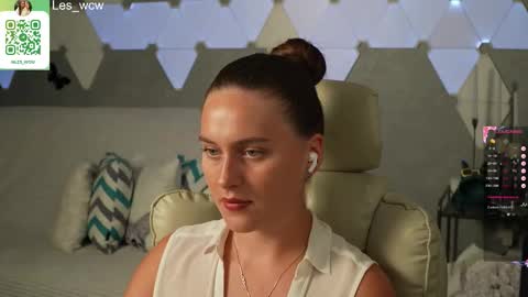 LeslieKorfs online show from September 23, 7:56 pm