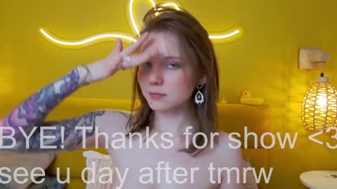 Lessy online show from March 27, 8:26 am