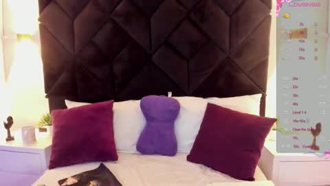 letiziia online show from September 16, 8:39 pm