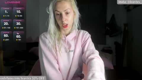 LeaVixx online show from January 15, 4:43 pm