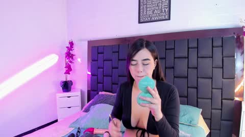 Lexi Howard  online show from January 14, 3:22 am