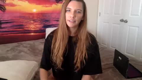 Alexia L. online show from September 28, 4:34 pm