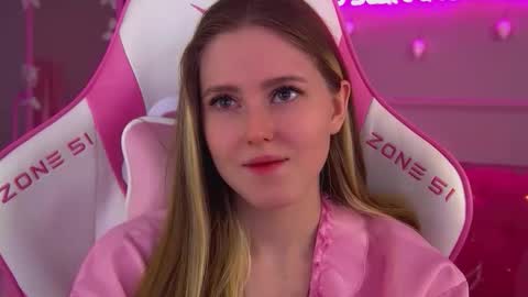 Lexi online show from December 15, 6:18 am