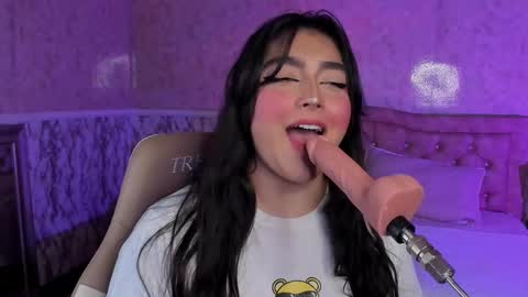 LEXY online show from December 22, 3:48 pm