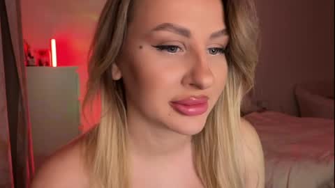 LexyRose X online show from March 30, 2:05 pm