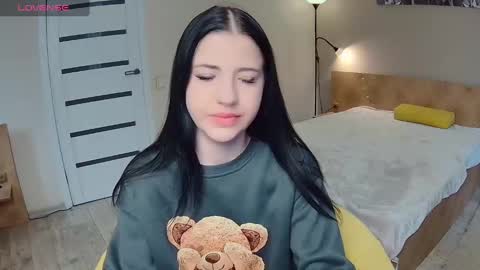 lexyswett online show from February 5, 2:05 pm