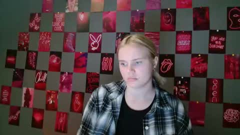 Leyla online show from September 22, 9:19 am