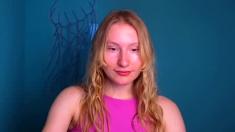 Leyla online show from September 19, 11:20 am