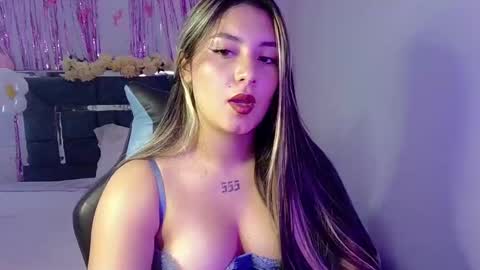 Lia  online show from October 2, 9:09 pm