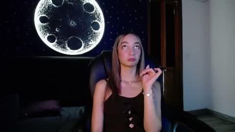  Lia online show from June 23, 8:07 pm