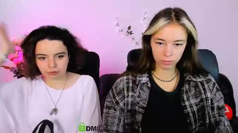lia_dream_ online show from June 20, 8:29 am