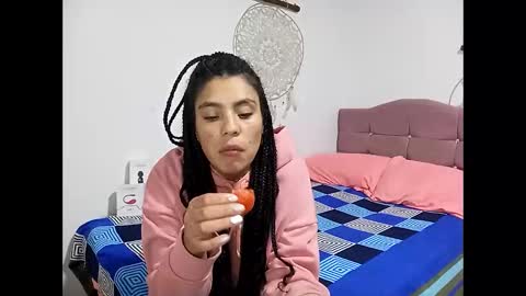 Lia online show from April 16, 9:39 pm