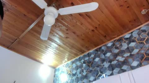 lia_mariana online show from March 25, 5:33 am