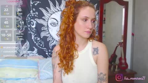 Lia Monroe online show from December 5, 3:28 pm