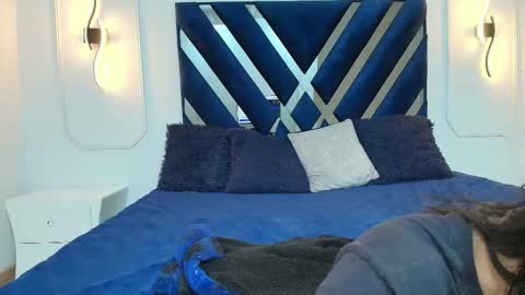 Lia online show from February 20, 1:45 pm