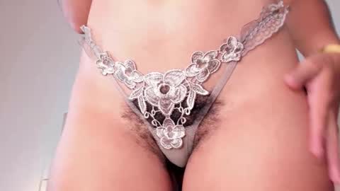 lia_sofiia online show from September 24, 9:30 am