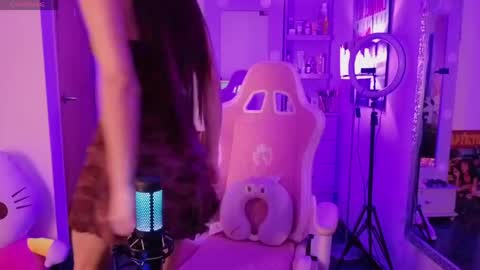 Lia Butera online show from May 4, 9:40 pm