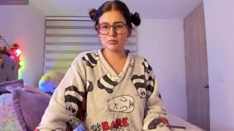 Lia  online show from March 24, 2:17 am