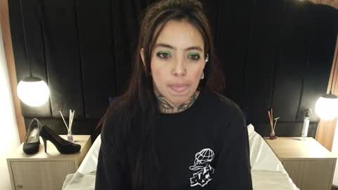 L I A M O N R O E online show from March 23, 12:22 pm