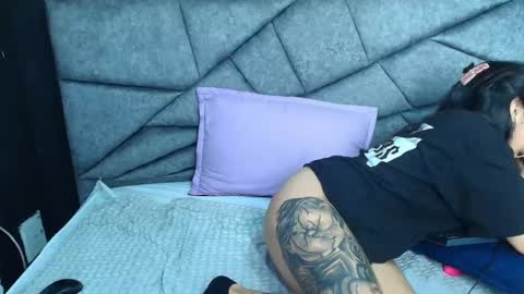 L I A M O N R O E online show from November 16, 1:33 pm