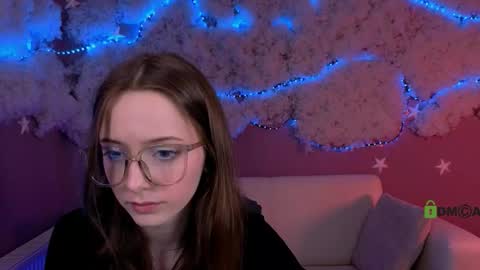 Li online show from March 23, 1:17 pm