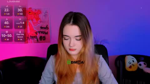 Little Liana  online show from December 19, 7:50 pm