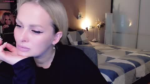 Libby online show from October 22, 10:42 am