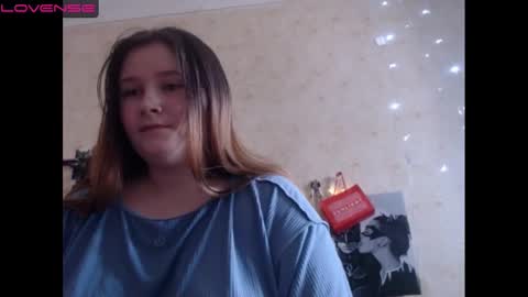 light_lunaa online show from December 25, 7:14 am