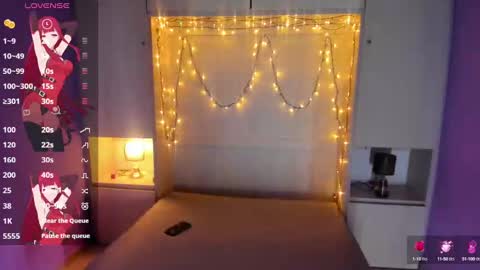         online show from September 30, 11:38 am