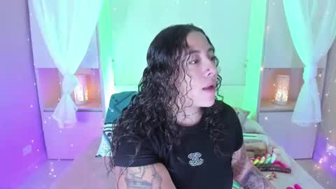         online show from January 17, 11:50 am