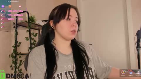 Lika Davis online show from January 14, 5:40 pm