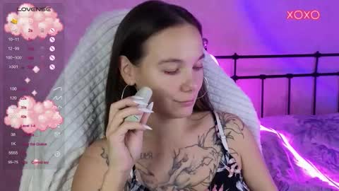 little moon online show from October 5, 7:41 pm