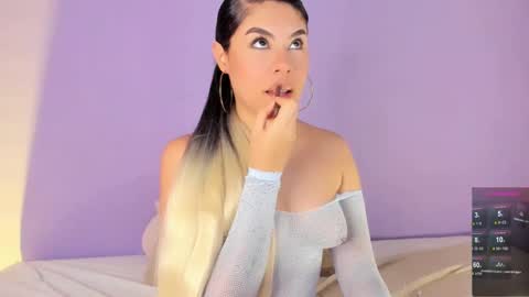 Lola online show from February 17, 1:15 am