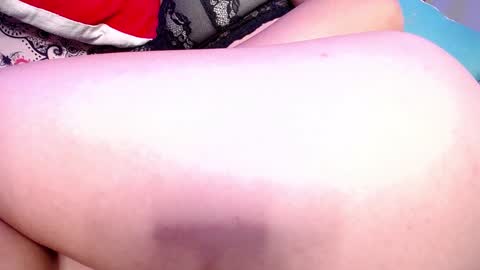   online show from February 5, 9:18 pm