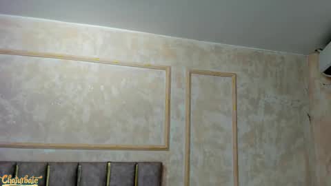 lila bailey  online show from September 23, 7:56 pm