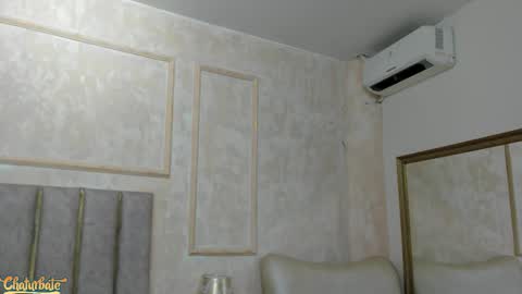 lila bailey  online show from October 14, 7:38 pm