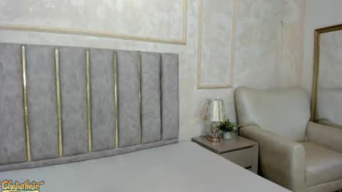 lila bailey  online show from October 13, 7:38 pm