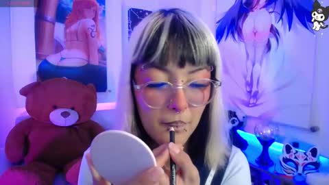 lilcandy19 online show from November 4, 12:10 pm