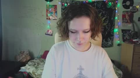 Lil online show from October 18, 11:24 am