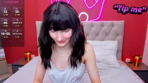Lilli  follow me kiss online show from January 25, 8:53 am