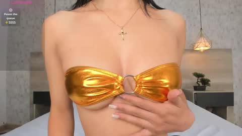 lili online show from March 1, 12:34 pm