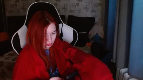 liliawoolf online show from February 23, 5:17 am