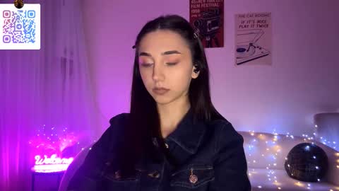 Lina online show from March 27, 1:18 am