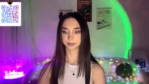 Lina online show from April 13, 10:32 pm