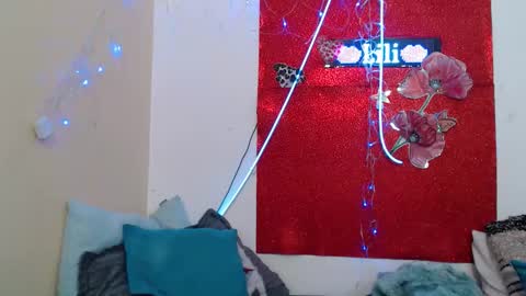 liliimilf online show from March 14, 8:32 pm