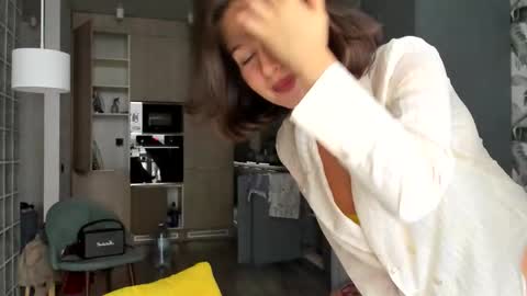 lilith online show from November 17, 12:50 pm